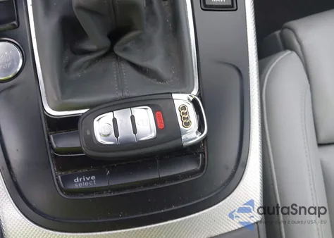 2014 Audi A4 2.0T Premium z USA, uszkodzony, nr VIN WAUHFAFL3EA089487